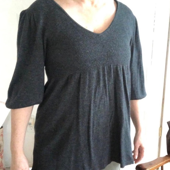 Max Studio tunic 🤍 - Picture 1 of 7